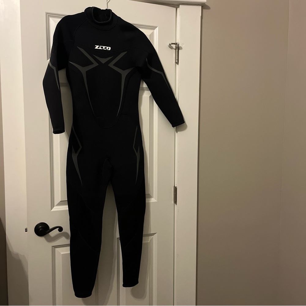 ZCCO Wetsuits Women's 3mm Premium Neoprene Full Sleeve Dive Skin SIZE SMALL NWT